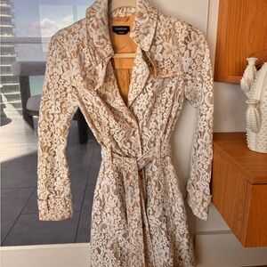 Bebe Floral Lace Jacket in Cream